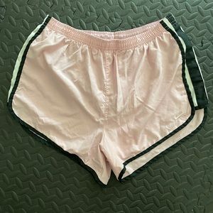Light pink Nike shorts M